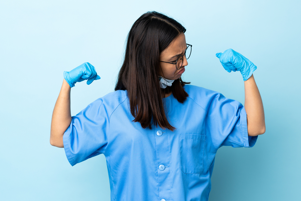 ד"ר אסנת רזיאל - אישה בכירורגיה